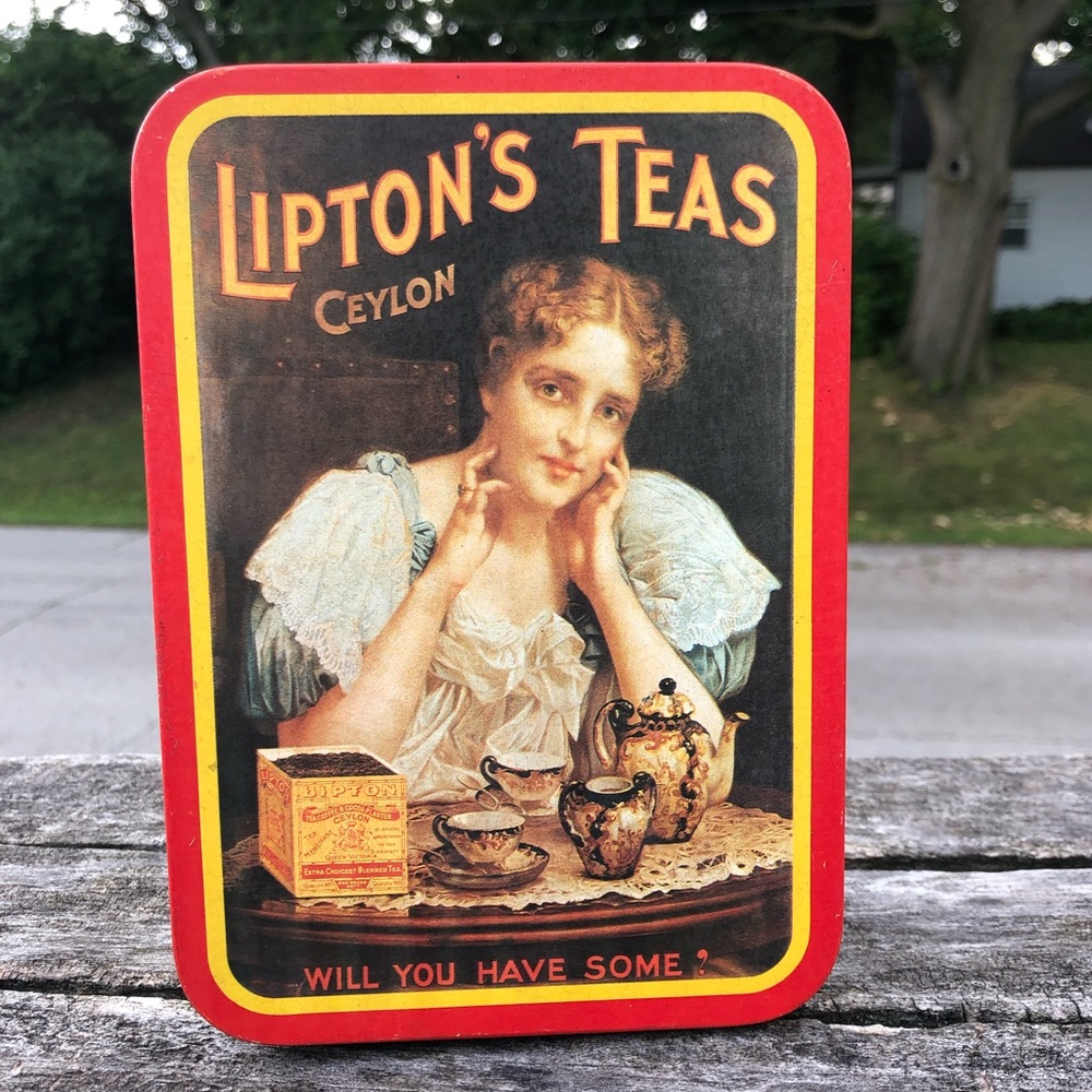 - RARE Lipton Teas Ceylon Tin! EUC!